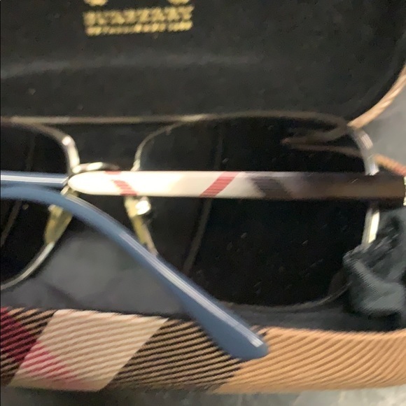 Burberry Men’s Aviator Sunglasses - Picture 3 of 6